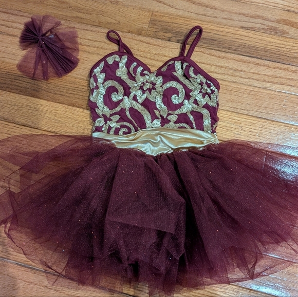 Weissman Burgundy & Gold Dance Costume - Picture 4 of 5